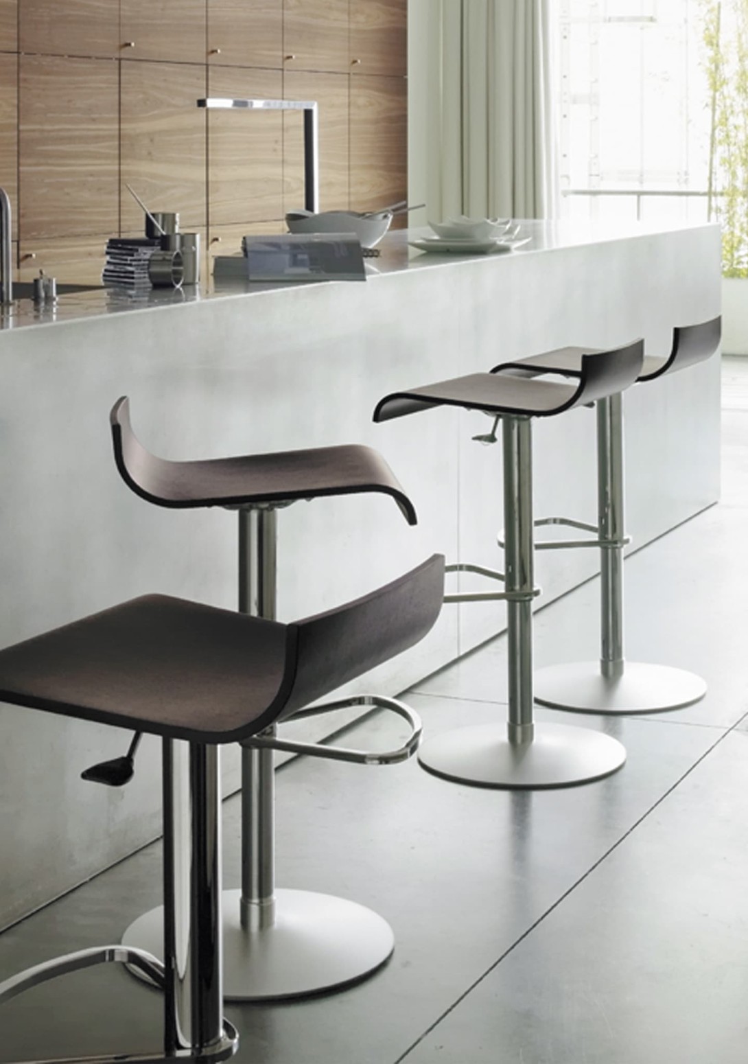 Ligne Roset Pam Stool
