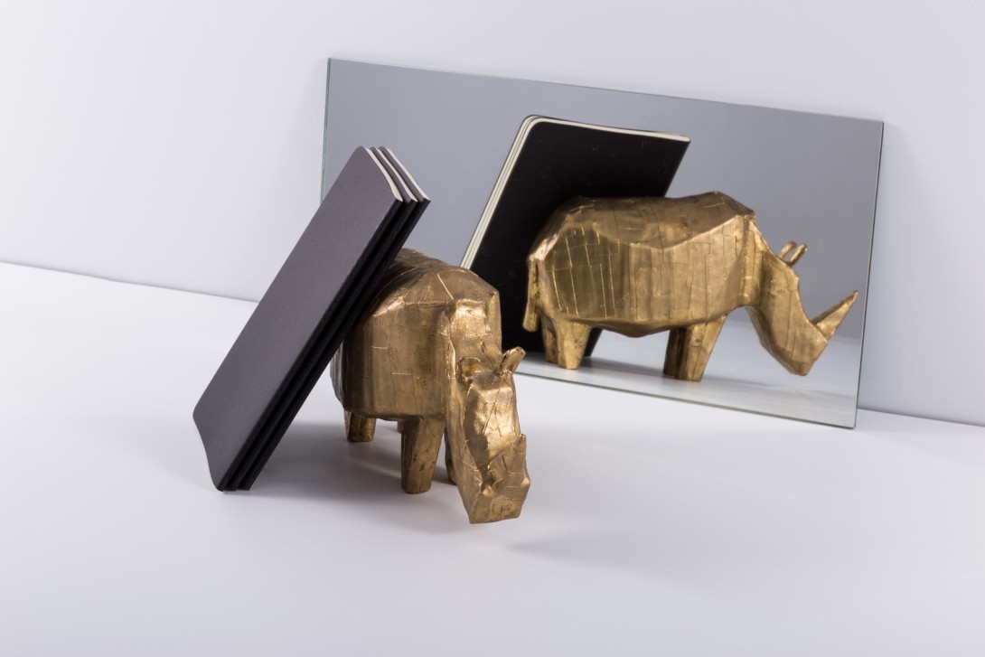 Pulpo Rhino Statuette