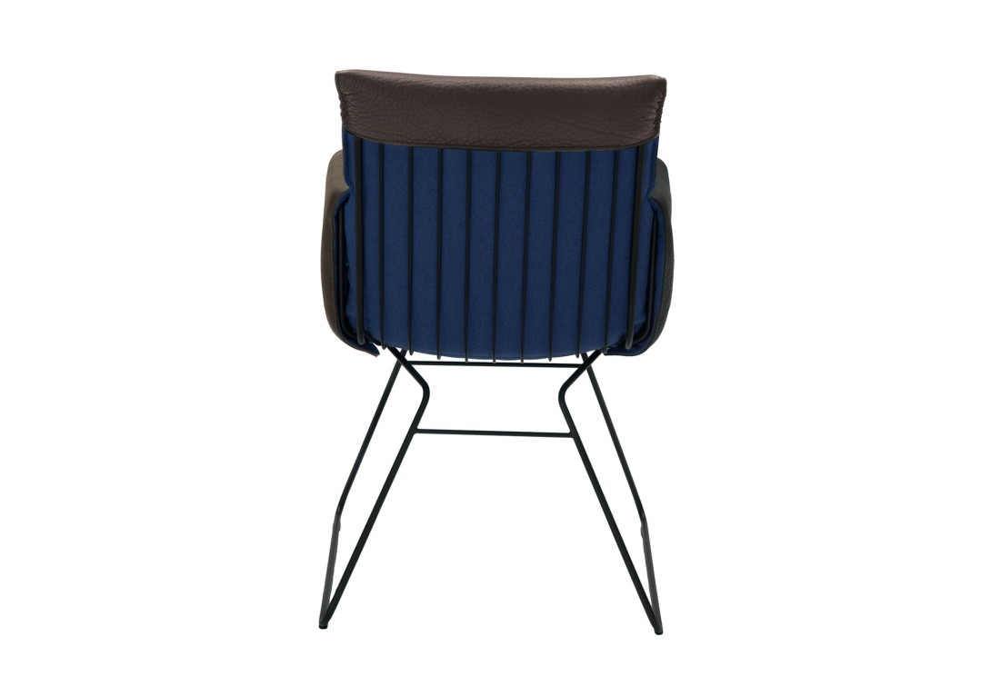 de Sede: DS-515 Dining Chair in Neck Cigarro with Craft 425
