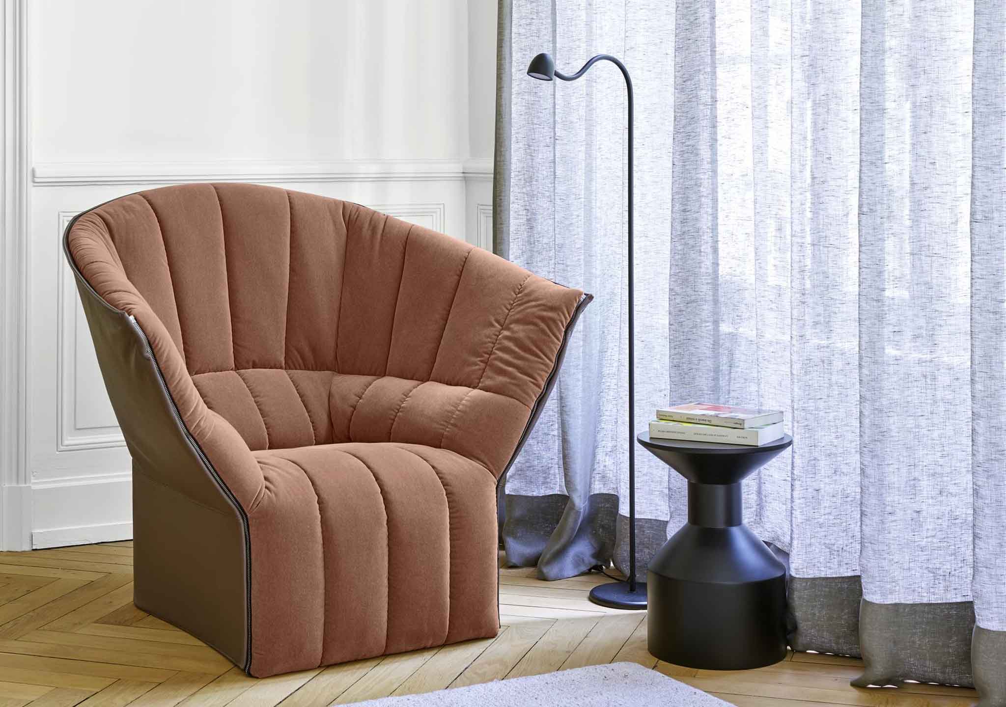 Lash Floor Lamp Ligne Roset