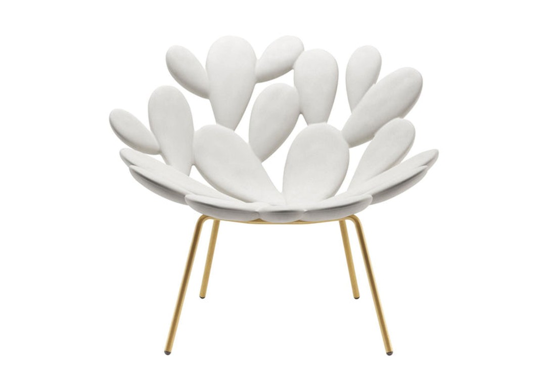Qeeboo Filicudi Armchair White Back Brass Legs