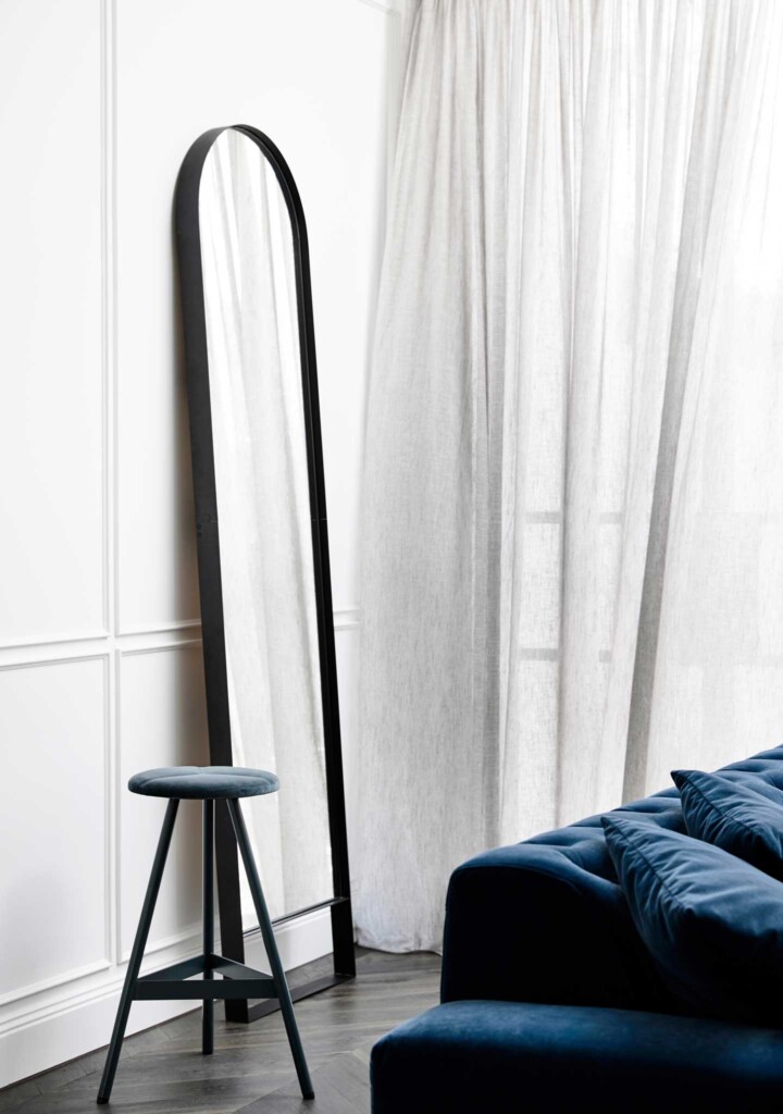 Biasol DOMO Tondo Freestanding Mirror Tre Mezzo Counter Stool