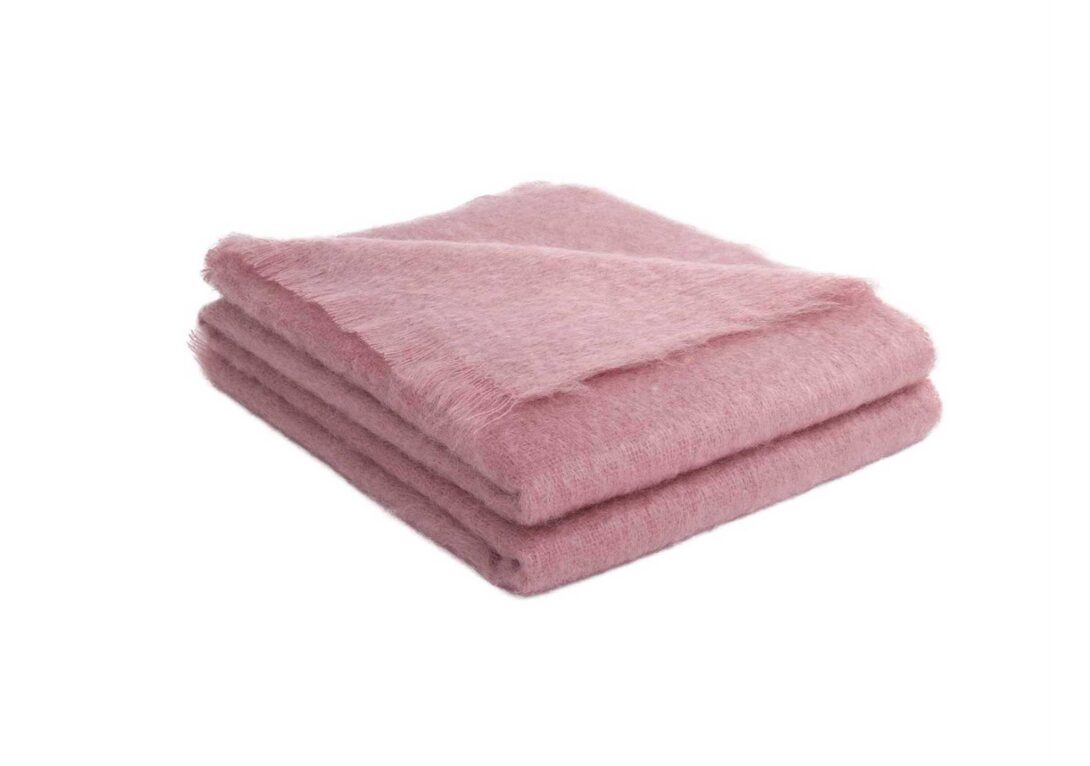 Mohair Throw: Rose Ancien