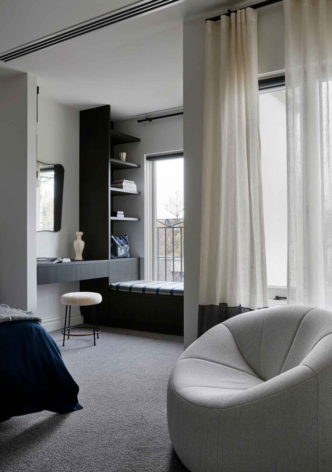 Pumpkin Armchair Ligne Roset Balmerino Residence Studio Griffiths Swee Design Shannon McGrath Photo