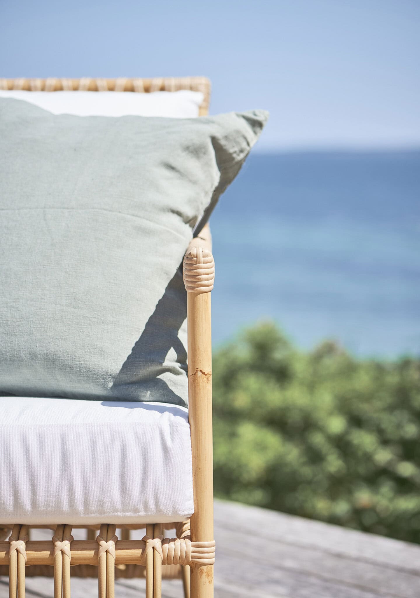 Sika Design Caroline Exterior Lounge Chair: Aluminium Natural: Back Cushions Sold Separately*