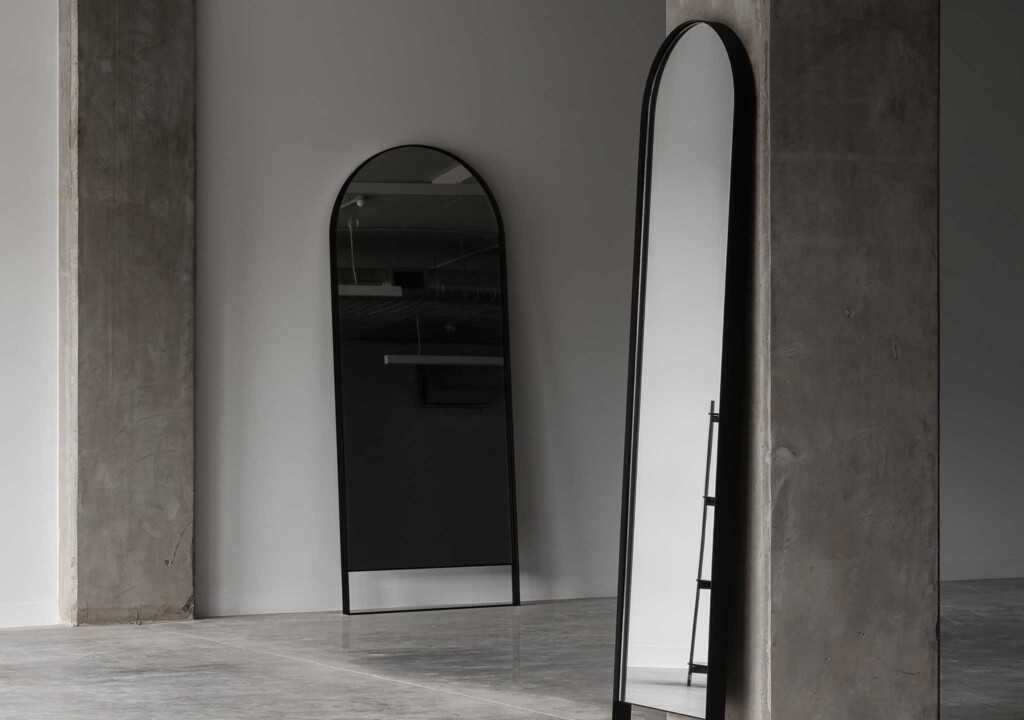 Biasol: Tondo Freestanding Mirrors