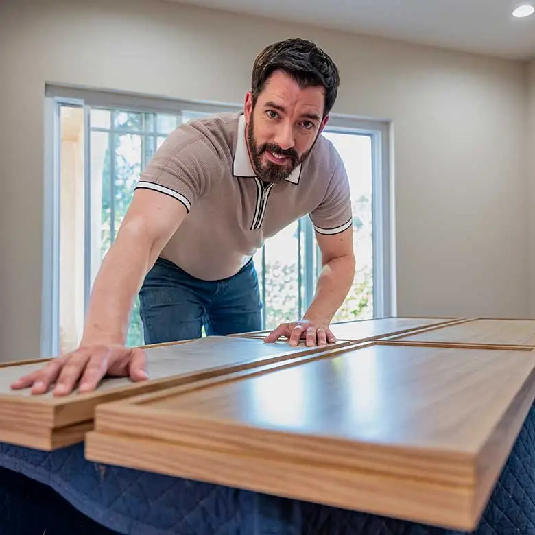 drew scott