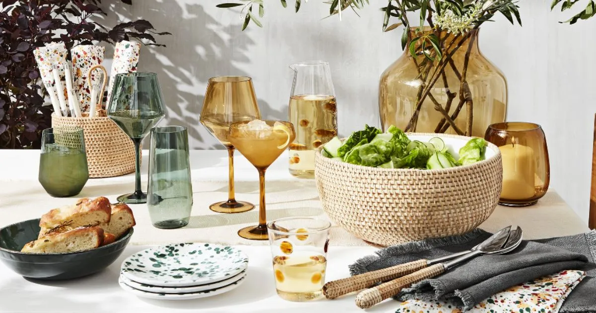 20 Best Outdoor Dinnerware Finds for a Stylish Table