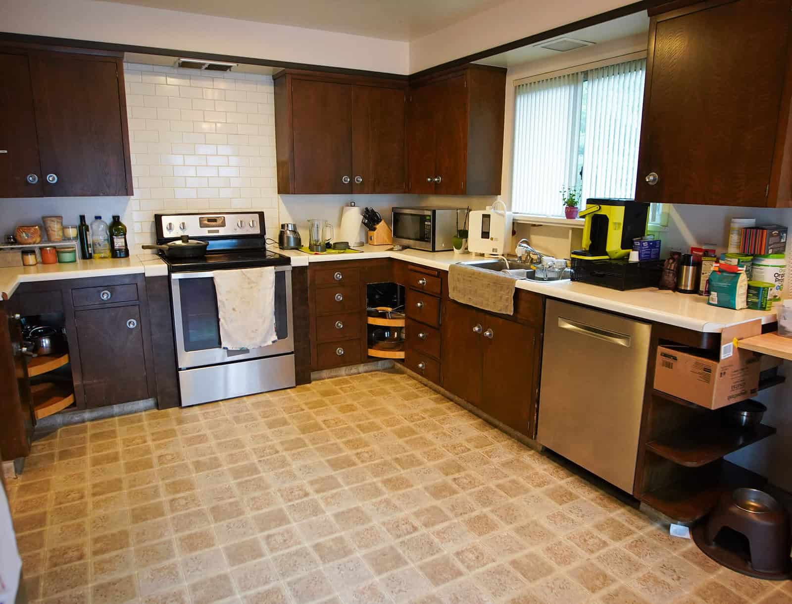 dont hate your house premiere kitchen before
