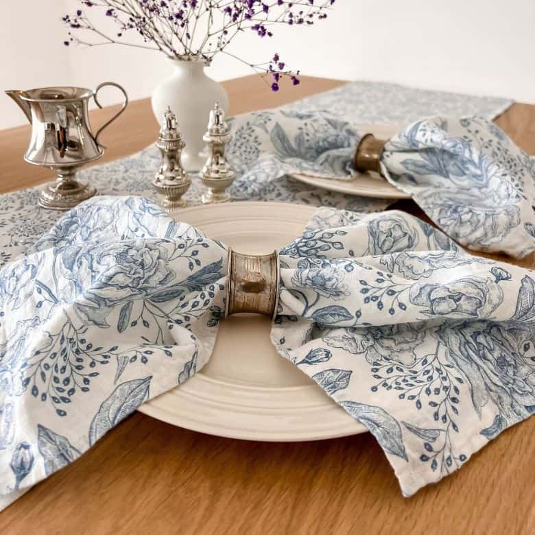 Blue Floral Vintage Napkins