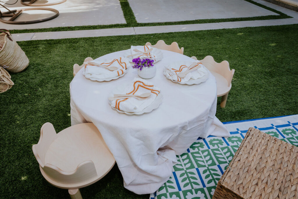 piper's first birthday party kids table