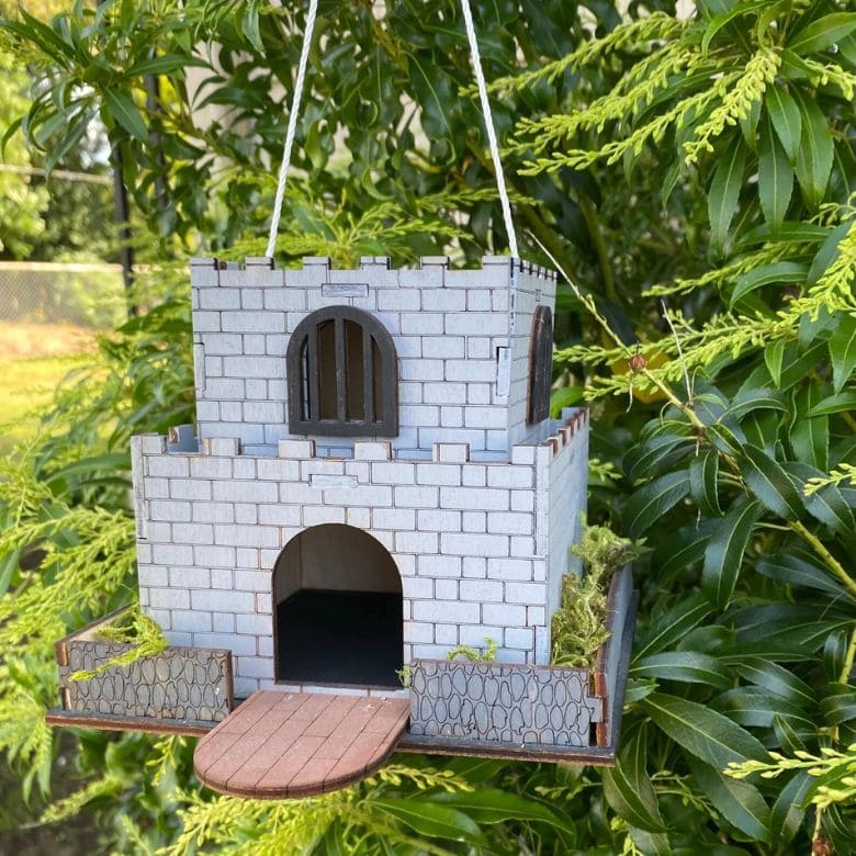 DIY birdhouse castle