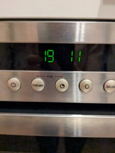 engelengetal op de ovenklok