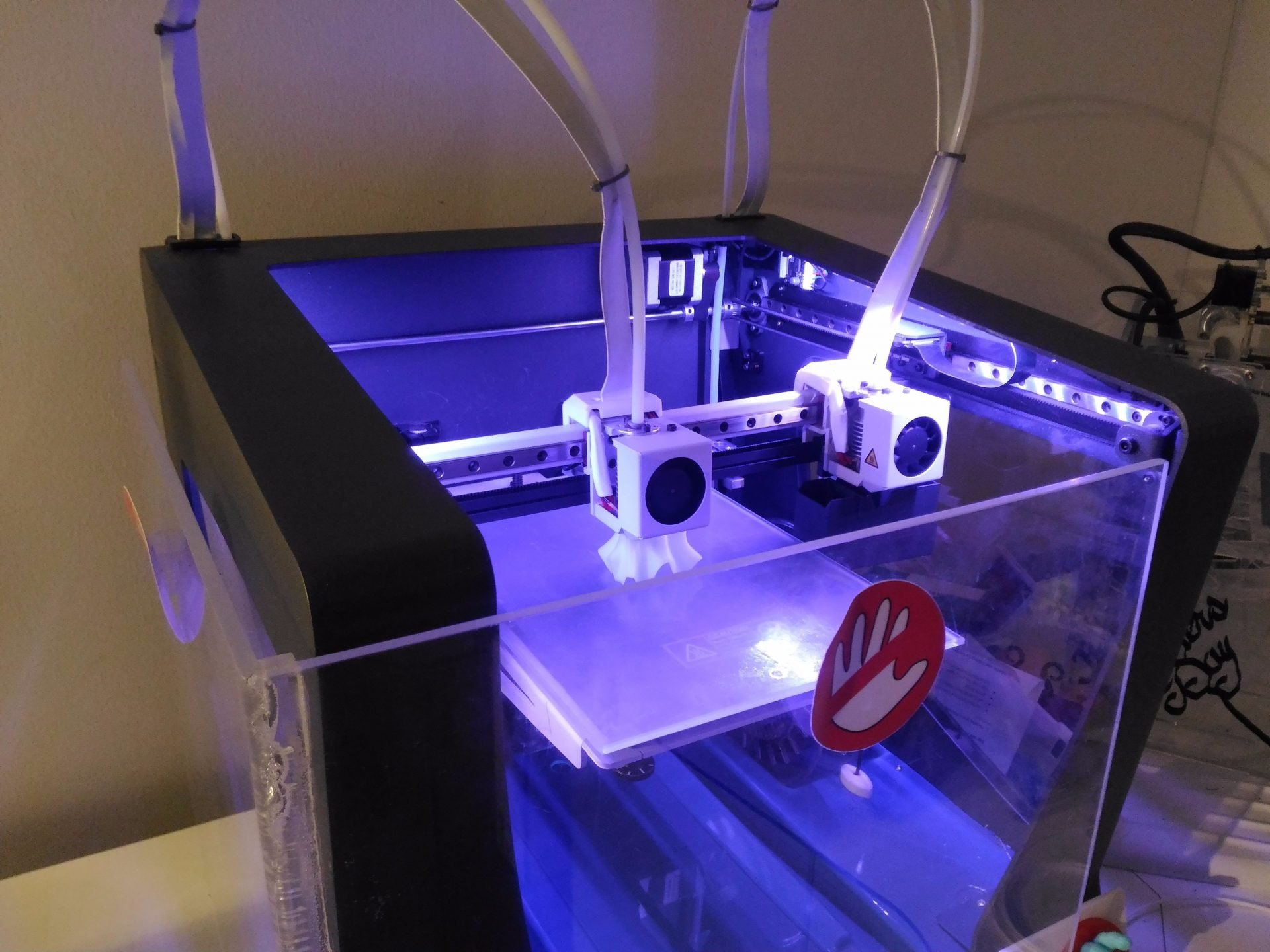 Осторожно! Работают 3D-принтеры