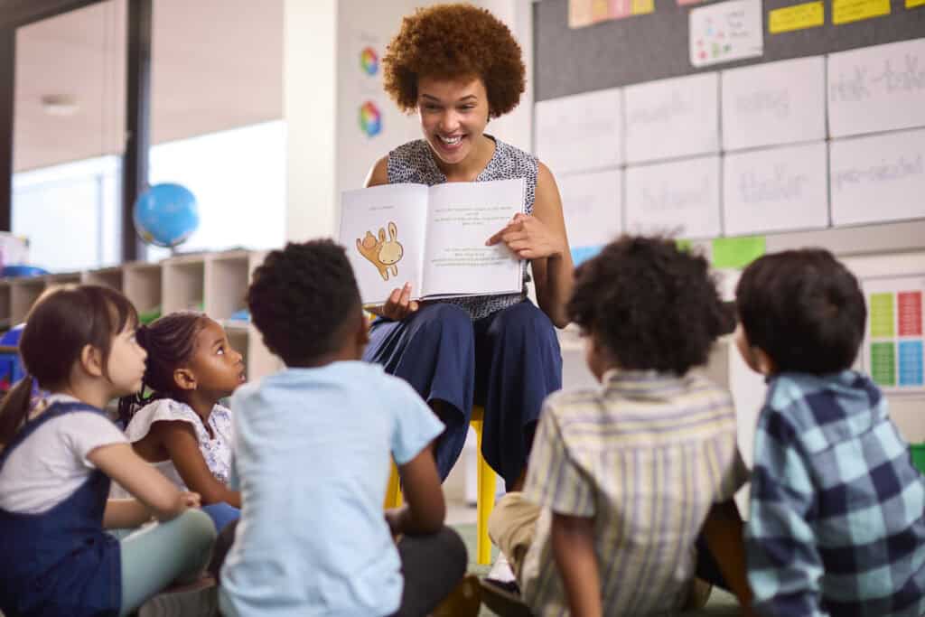 Libros y materiales didácticos de EMMI para preescolar, parte de nuestra plataforma educativa innovadora.