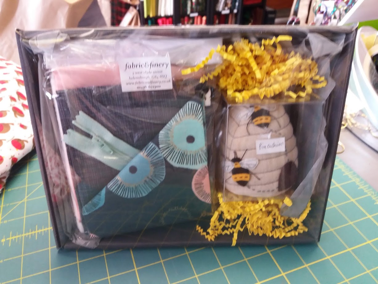 CUSTOM "Maker's Parcel" GIFT HAMPER - £60 incl. personalized, handwritten greeting card - Image 11