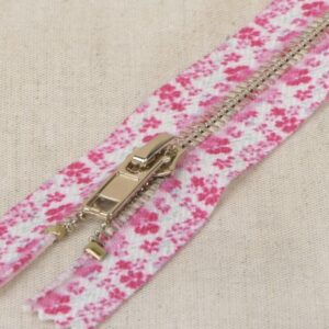 Fashion Metal closed end Zip - Pink flowers Twill Tape - 8''/20cm