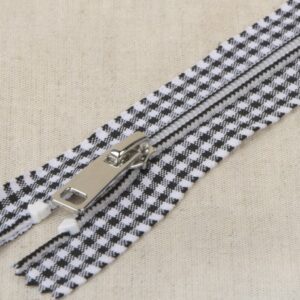 Gingham Zip - Black - 8''/20cm