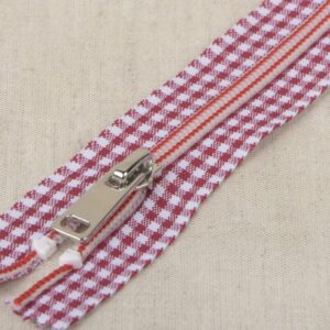 Gingham Zip - Red - 8''/20cm