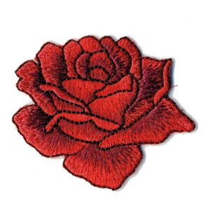 Iron on/sew on Red Rose Motifs/badge/patch 5.5x4.5cm