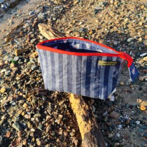 TABBED ZIP POUCH KIT