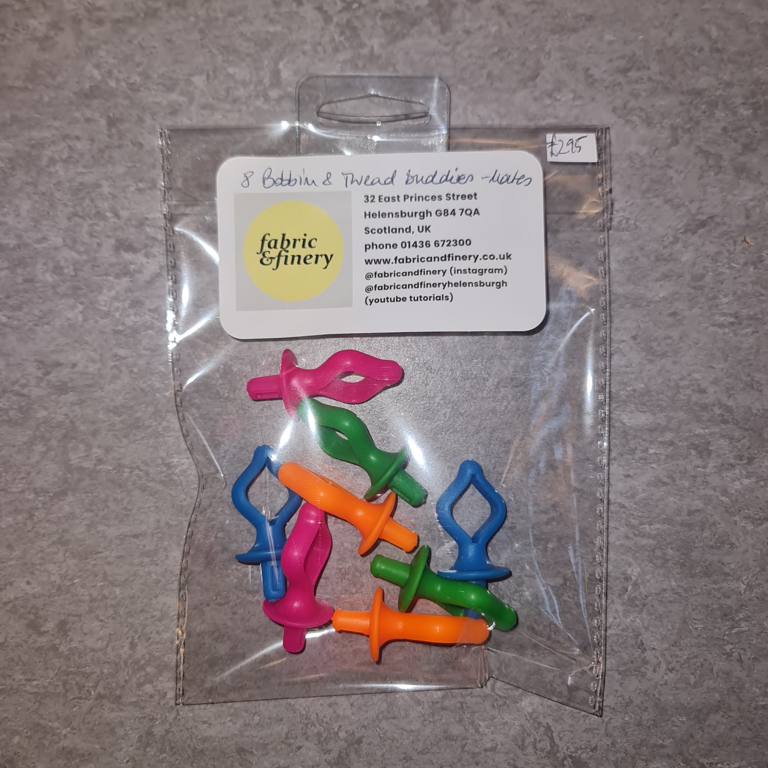 Bobbin & Thread Reel Holders - pack of 8, Silicone