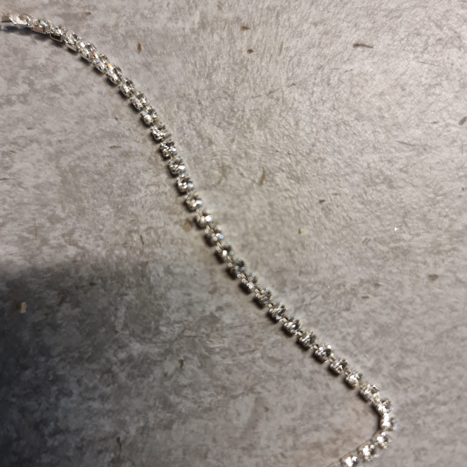2mm Silver Crystal Rhinestone chain, per metre