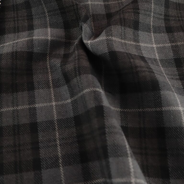 Fashion Tartan Style PolyViscose Charcoal and Grey per FQ