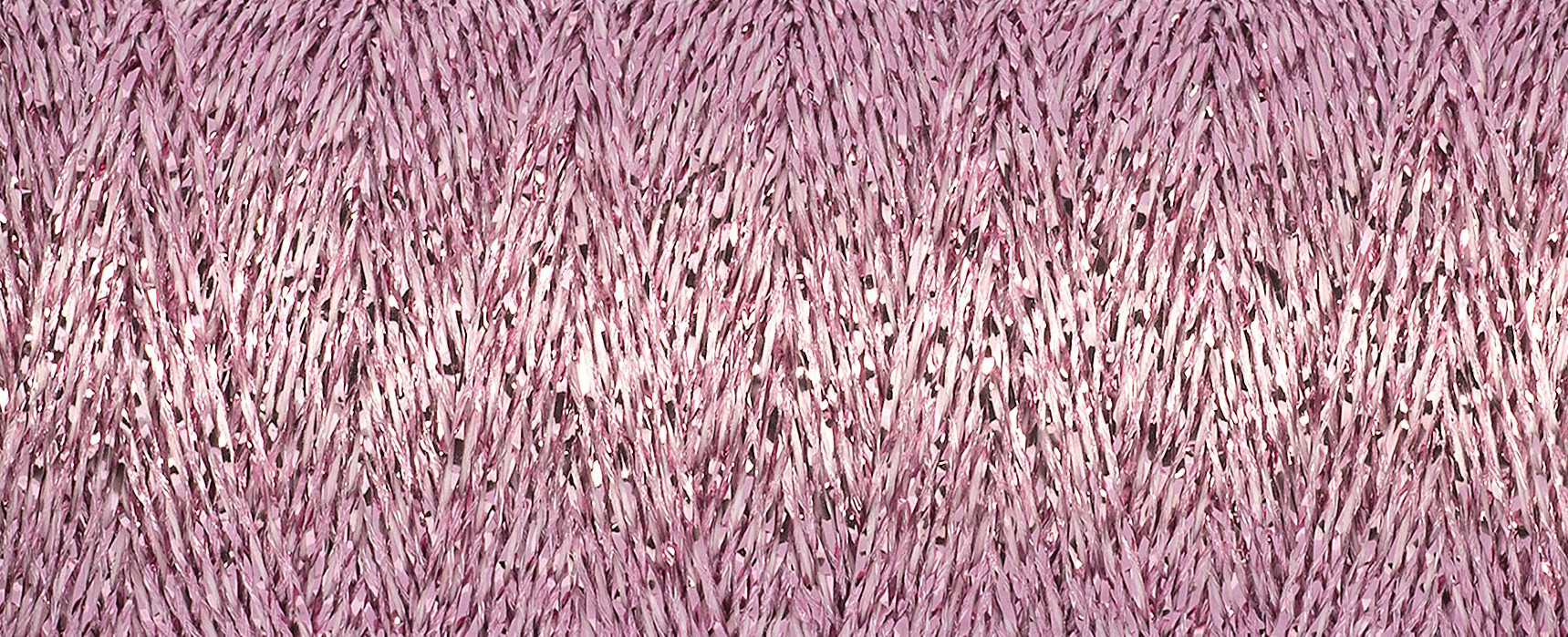 Guetermann 50m Metallic Effect Thread 624 Rose Pink with Silver touch - Image 4