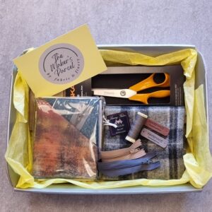 The Gentleman's Hamper "Maker's Parcel" GIFT HAMPER - incl. personalized, handwritten greeting card