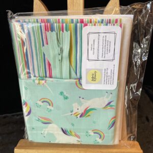 Tabbed Zip Pouch Kit with full instructions Aqua Unicorn *