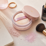 meilleure poudre libre peau mature sur coiffeuse