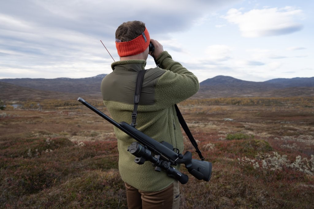Jeger med kikkert