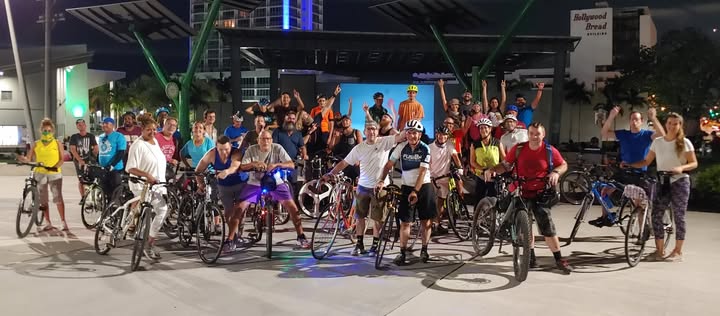 Hollywood Critical Mass