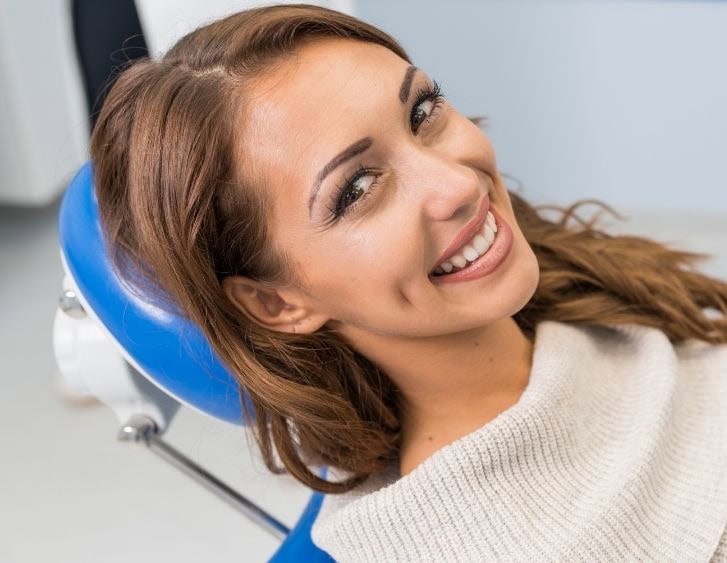dental woman smiling