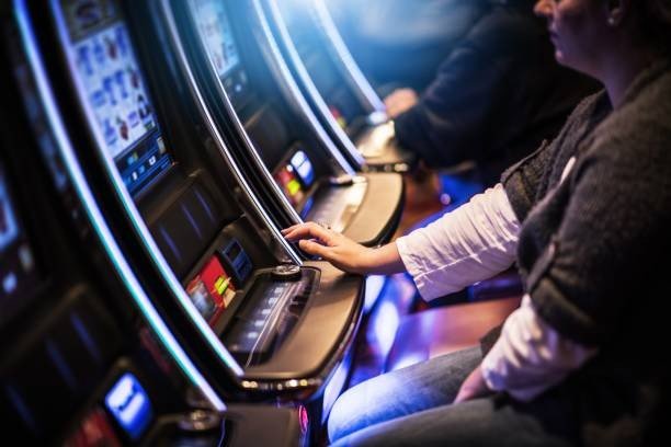 What Makes Slot Games Feel Simple But Work Differently