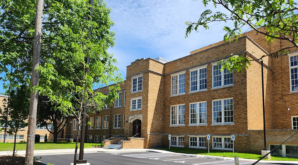 Photo of Edison School apartments in Milwaukee, WI