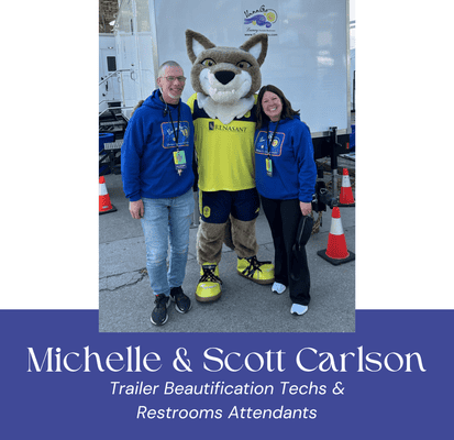 Michelle & Scott Carlson with VannGo mascot at site event.