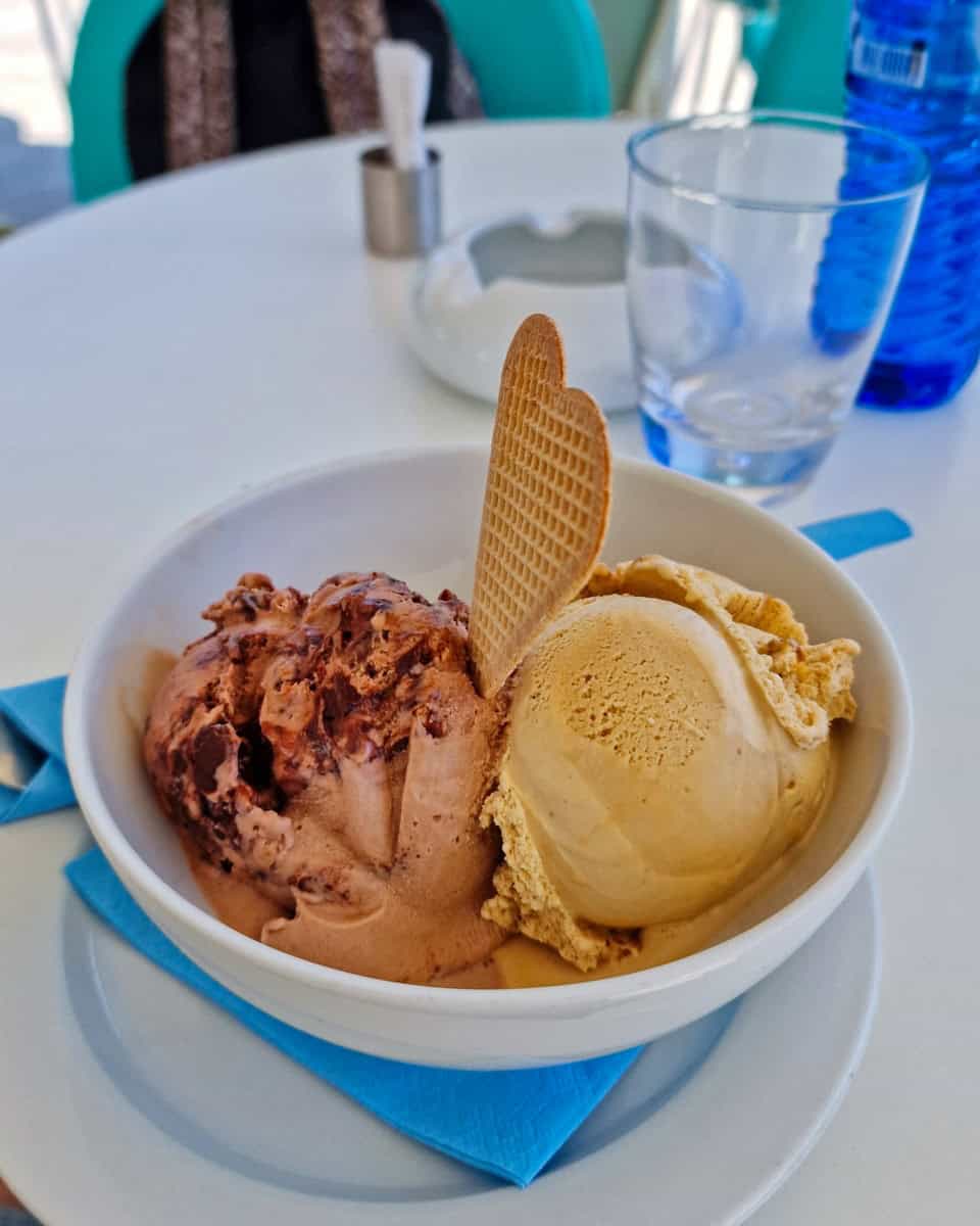 Delicious ice cream from Aggeliki, Adamas, Milos