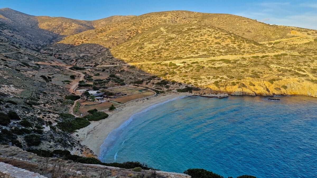 Kedros Beach Donousa late afternoon