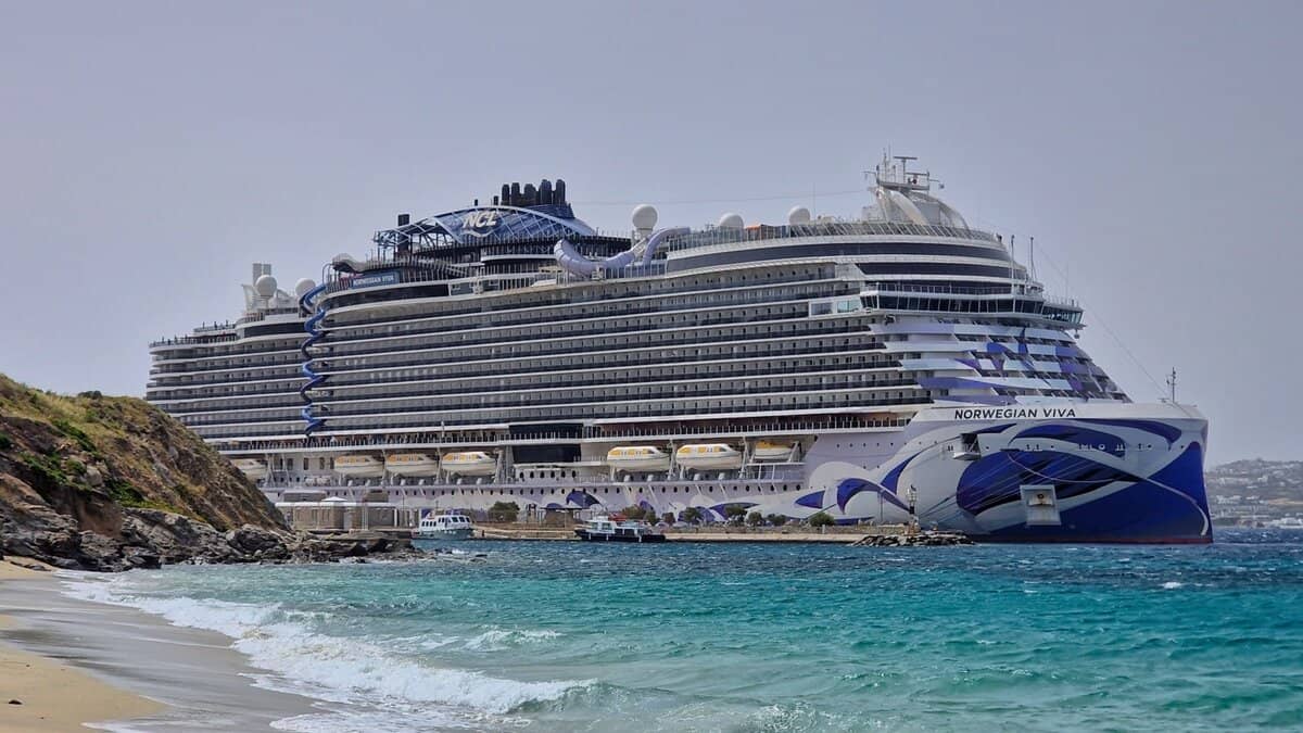 A close-up view of NCL Norwegian Viva in Tourlos Port, Mykonos