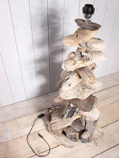 Houtdecoratie – Lichtbruin – Drijfhout – Lamp zonder lampenkap – 110x50x50 cm