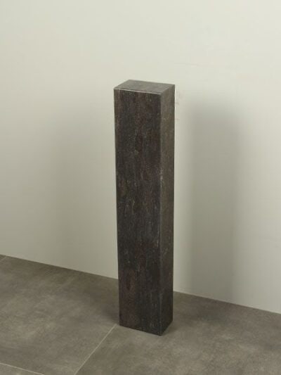 Sokkel / Zuil – Hardsteen gezoet – Chinees hardsteen – 80x15x10 cm