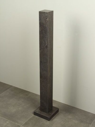 Sokkel / Zuil – Hardsteen gezoet – Chinees hardsteen – 84x8x8 cm