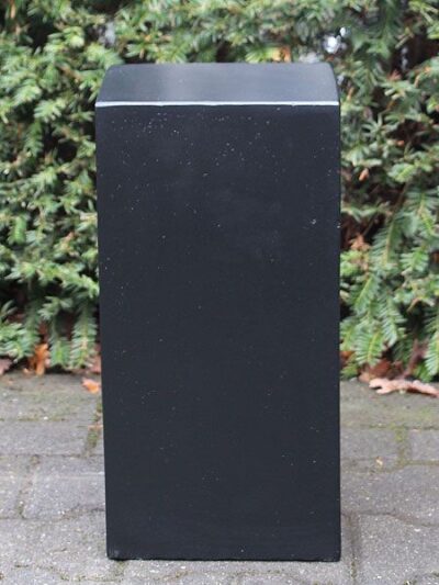Sokkel / Zuil – Zwart – Light Cement – 40x20x20 cm
