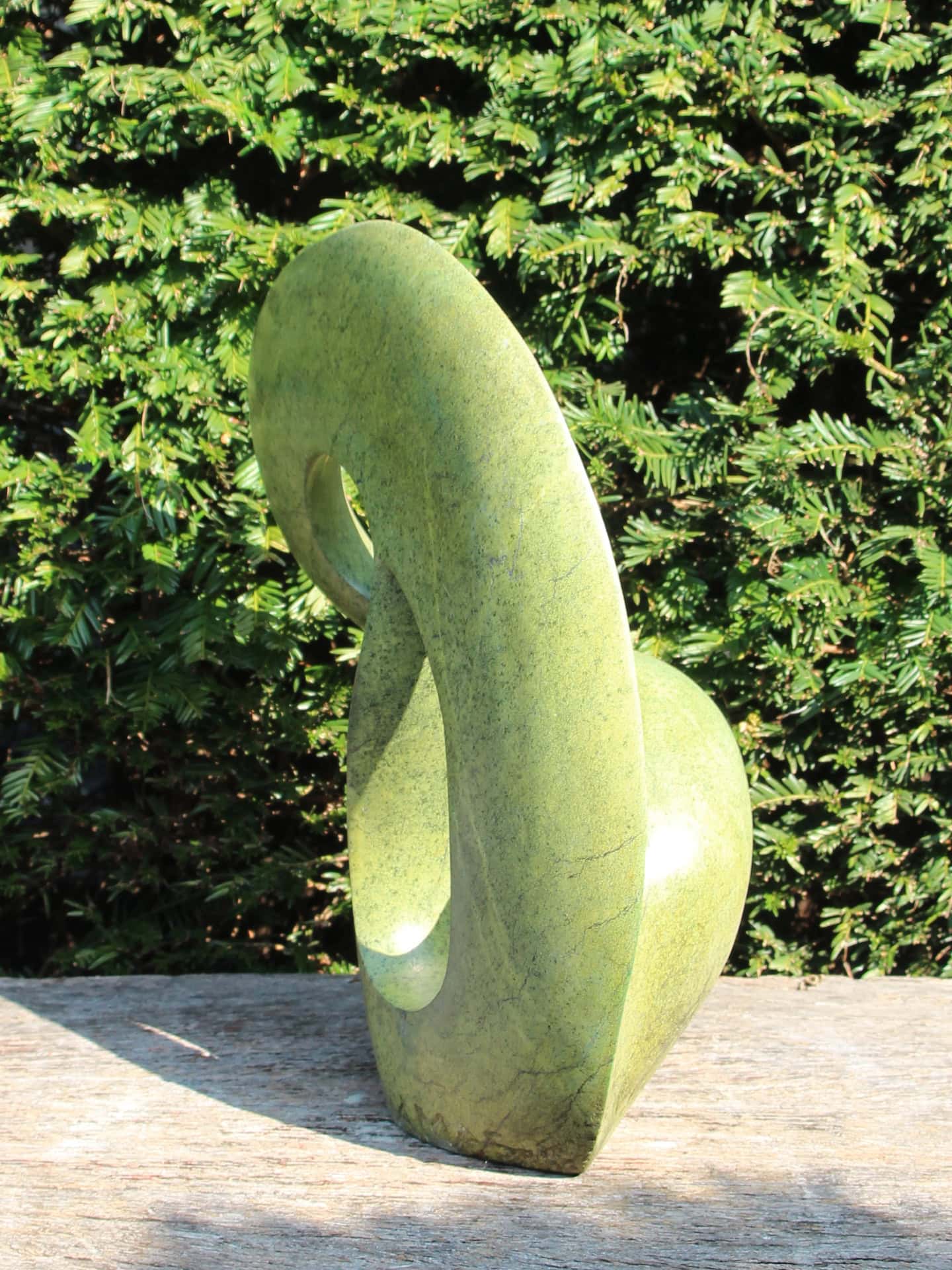 Tuinbeeld - Cheetah jade - Groen - Natuursteen - Connected - 40x34x18 cm - Afbeelding 4