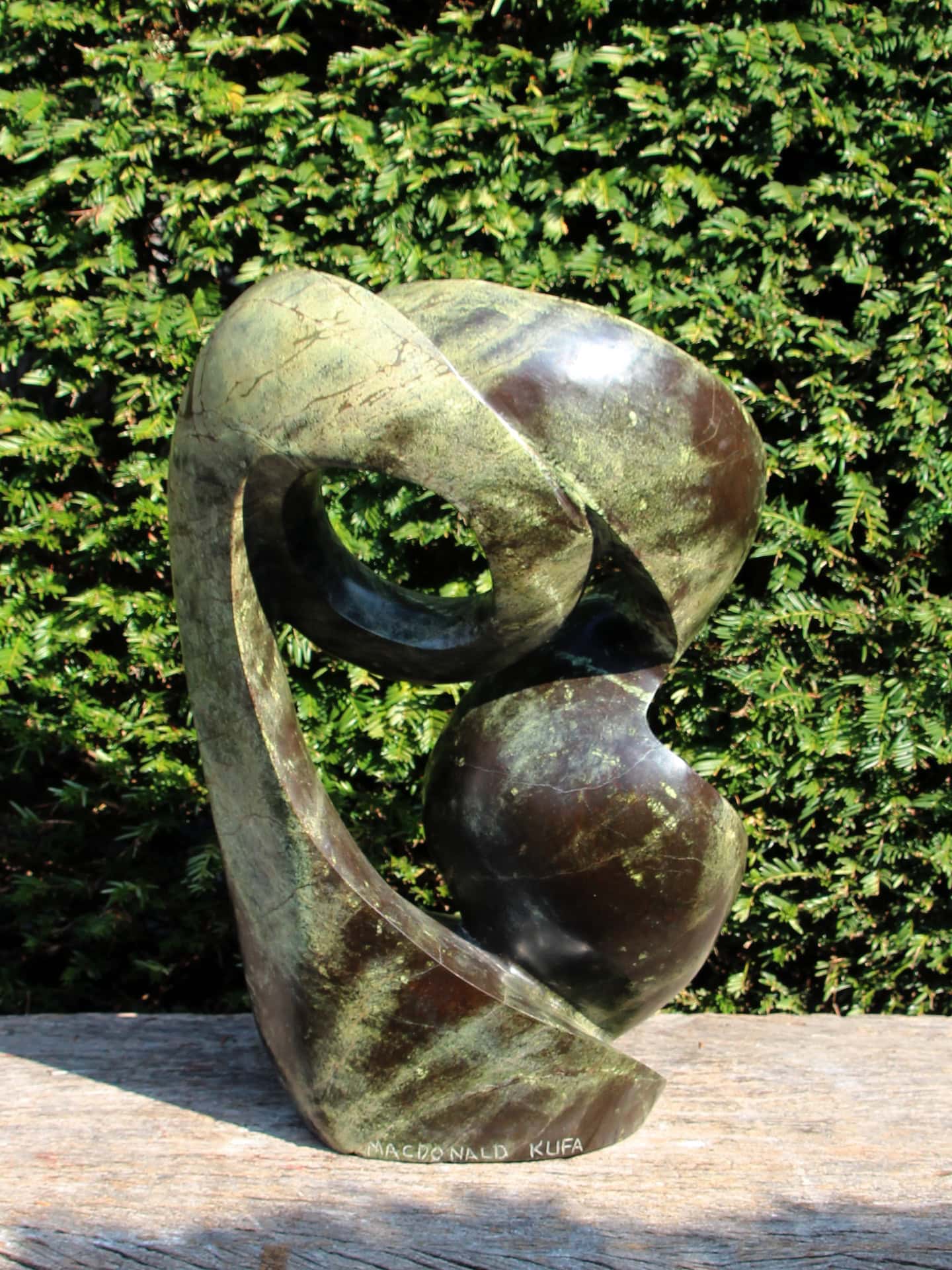 Tuinbeeld - Cheetah jade - Groen - Natuursteen - Together Again - 48x36x27 cm - Afbeelding 3