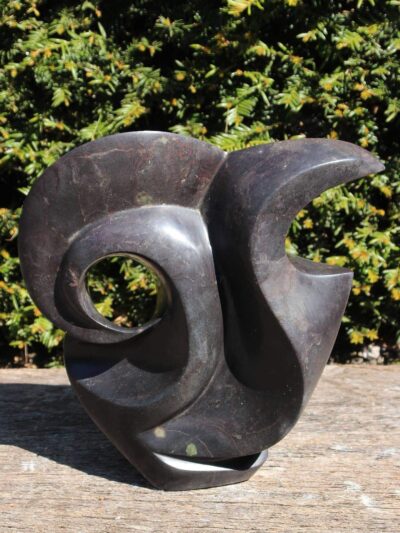 Tuinbeeld – Kobaltsteen – Zwart – Natuursteen – Chronicle nr 2 – 32x31x15 cm