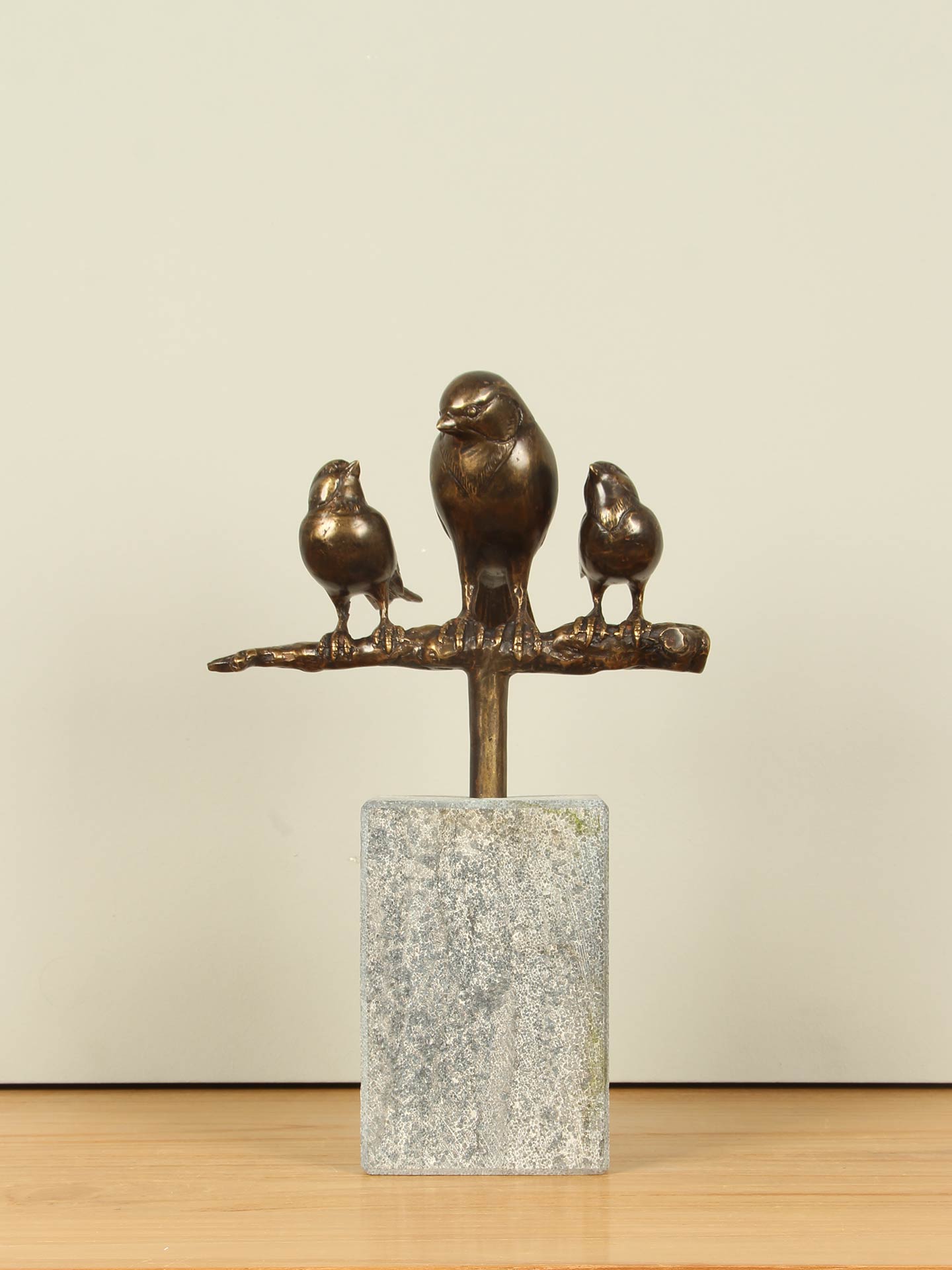 Beeld voor binnen of buiten - Brons - 1 Grote / 2 Kleine Mussen - 14x21x10 cm