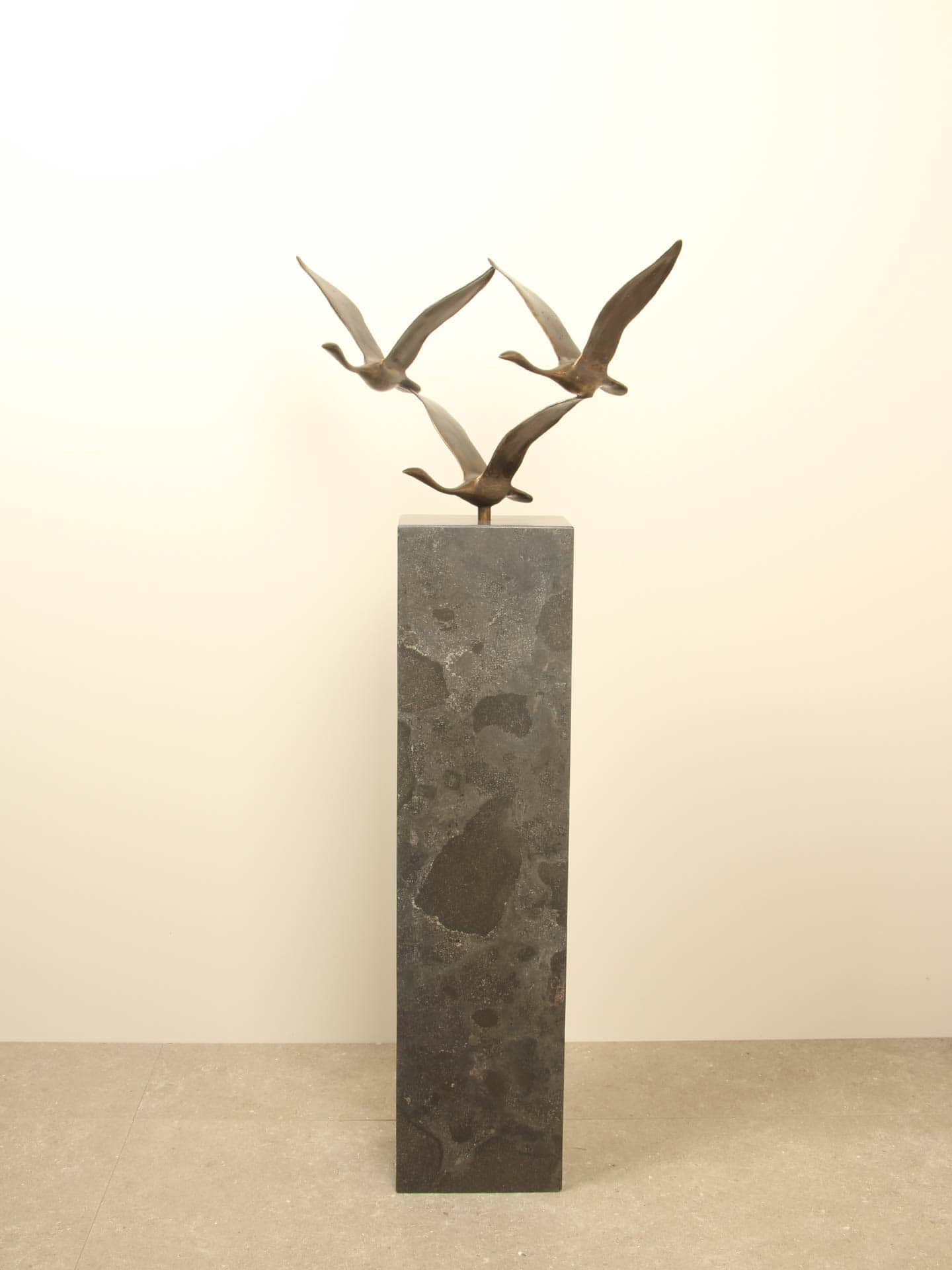 Beeld voor binnen of buiten - Brons - 3 Zwanen - 35x54x27 cm - Afbeelding 16